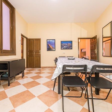 Grand Latina Apartment Мадрид Екстер'єр фото